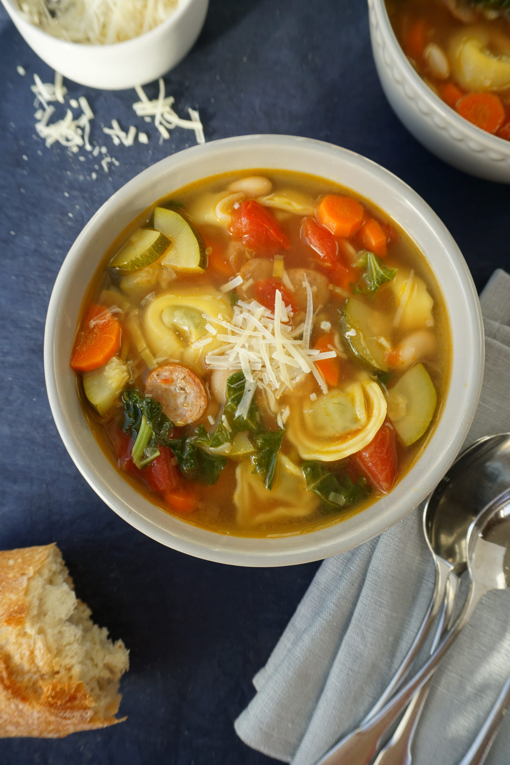 Tortellini and Kale Soup – FeedMeGuideMe